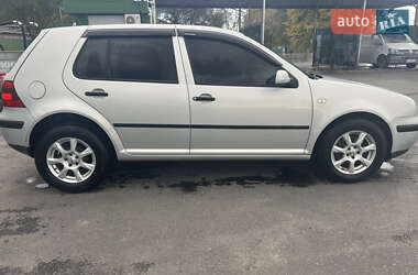 Хэтчбек Volkswagen Golf 1999 в  фото 3 Хэтчбек Volkswagen Golf 1999 в
