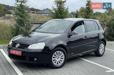Хэтчбек Volkswagen Golf 2008 в Луцке