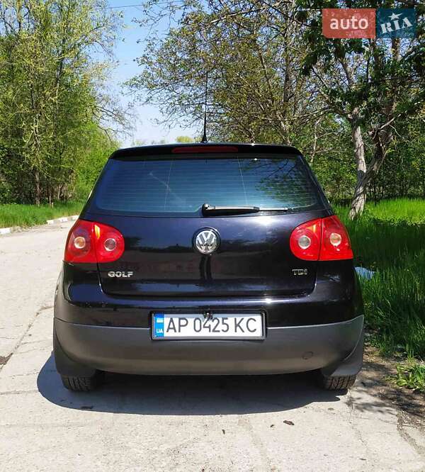 Хетчбек Volkswagen Golf 2007 в Запоріжжі