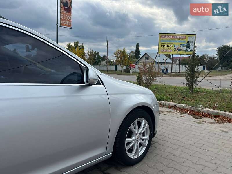 Универсал Volkswagen Golf 2009 в Первомайске