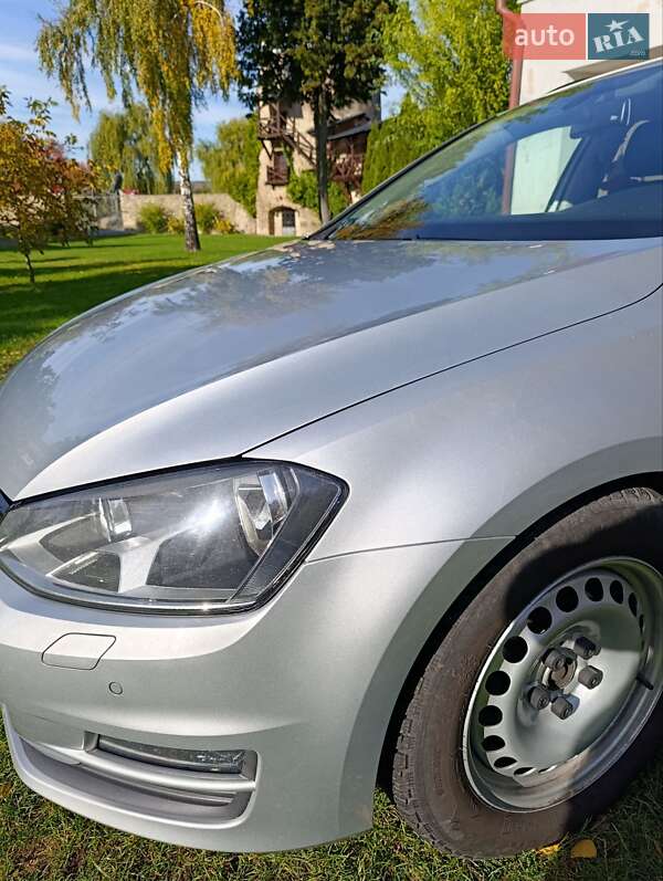 Універсал Volkswagen Golf 2015 в Летичіві