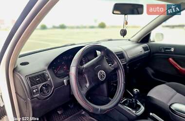 Хэтчбек Volkswagen Golf 2001 в  фото 12 Хэтчбек Volkswagen Golf 2001 в