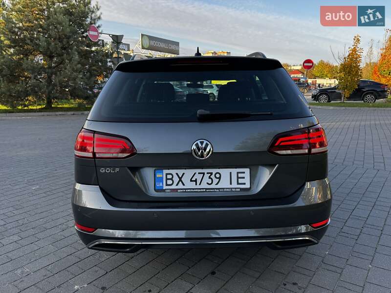Універсал Volkswagen Golf 2019 в Хмельницькому
