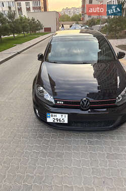 Хэтчбек Volkswagen Golf 2013 в Одессе