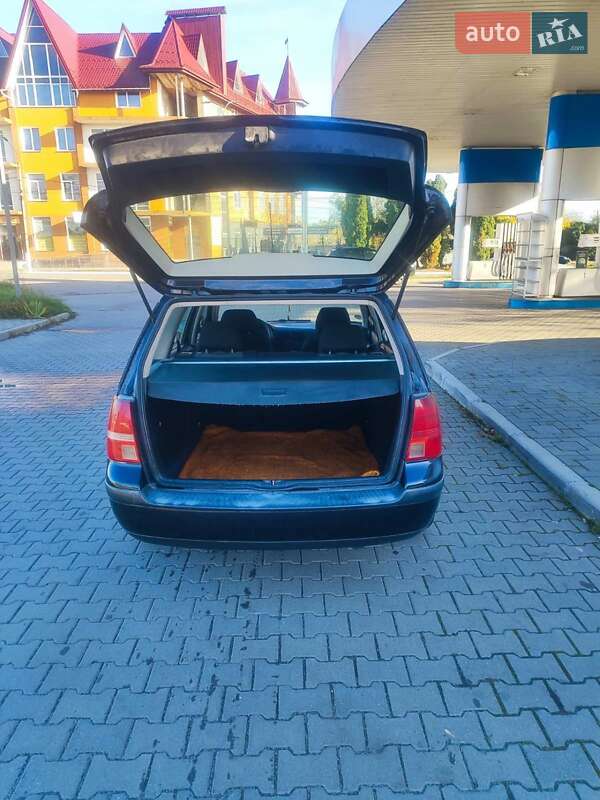 Універсал Volkswagen Golf 2003 в Старокостянтинові