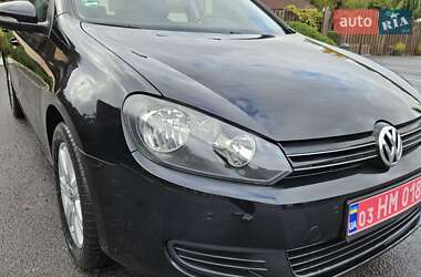 Хэтчбек Volkswagen Golf 2009 в Виннице