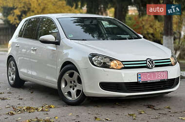 Хэтчбек Volkswagen Golf 2009 в Виннице