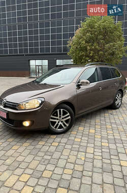Универсал Volkswagen Golf 2013 в Луцке
