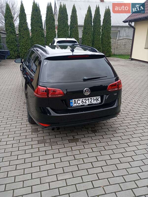 Універсал Volkswagen Golf 2016 в Луцьку