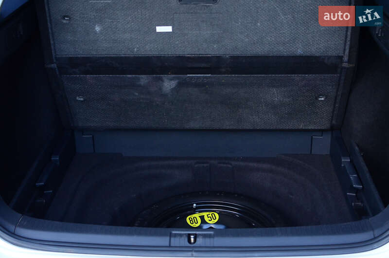 Універсал Volkswagen Golf 2015 в Києві