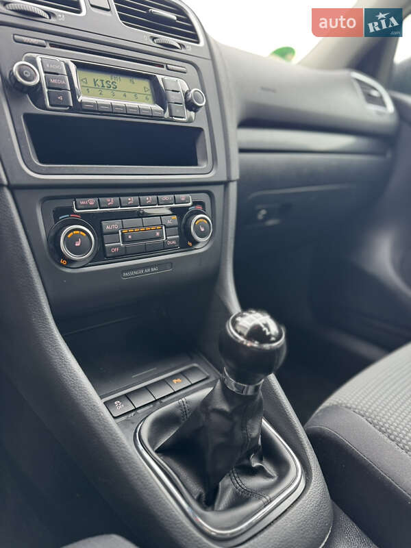 Хетчбек Volkswagen Golf 2012 в Львові