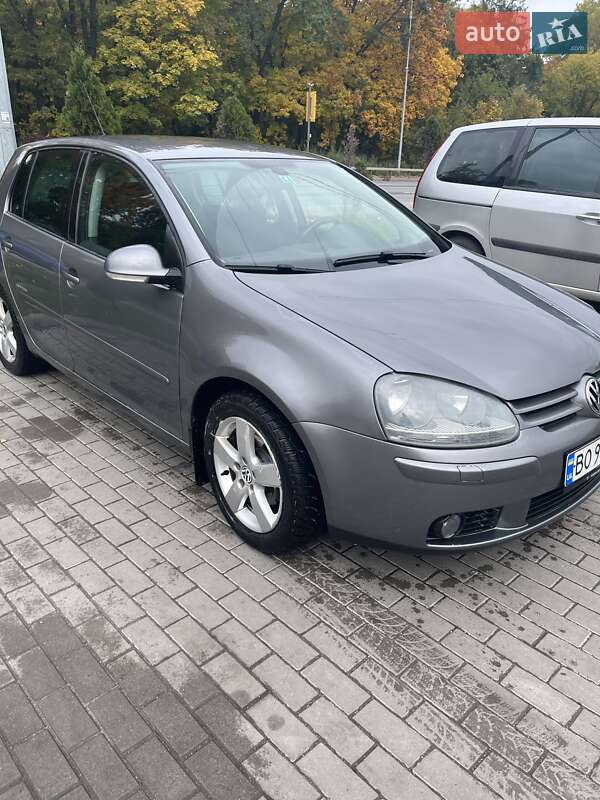 Volkswagen Golf 2008