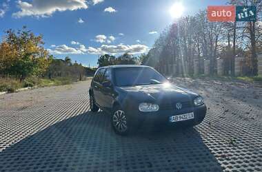Хетчбек Volkswagen Golf 2000 в Тульчині