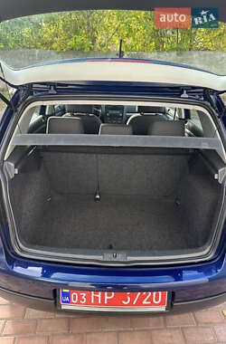 Хэтчбек Volkswagen Golf 2006 в  фото 7 Хэтчбек Volkswagen Golf 2006 в