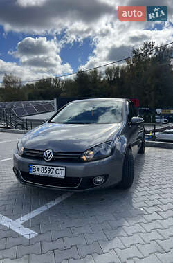 Хэтчбек Volkswagen Golf 2010 в Хмельницком