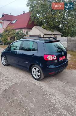Хетчбек Volkswagen Golf 2008 в Лозовій