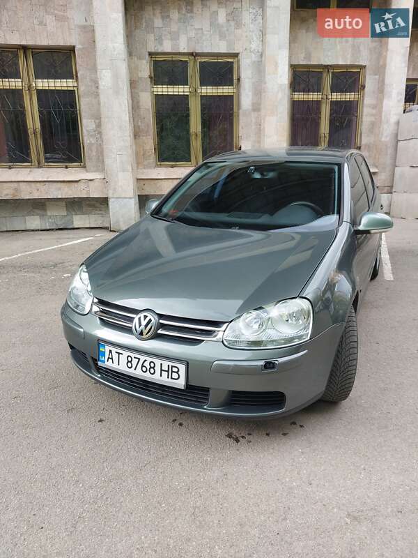 Хэтчбек Volkswagen Golf 2005 в Ивано-Франковске фото 8 Хэтчбек Volkswagen Golf 2005 в Ивано-Франковске