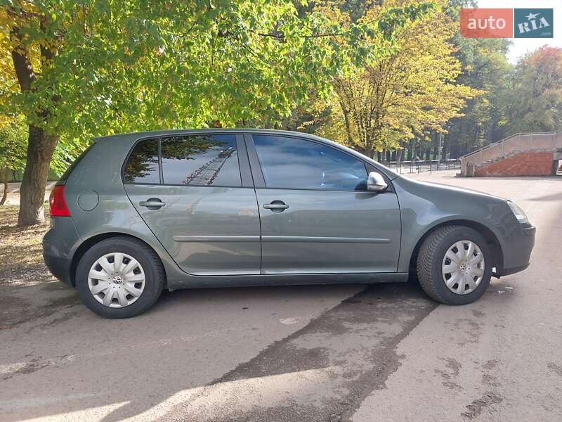 Хэтчбек Volkswagen Golf 2005 в Ивано-Франковске фото 10 Хэтчбек Volkswagen Golf 2005 в Ивано-Франковске