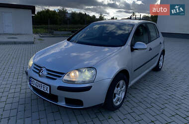 Хетчбек Volkswagen Golf 2005 в Тернополі