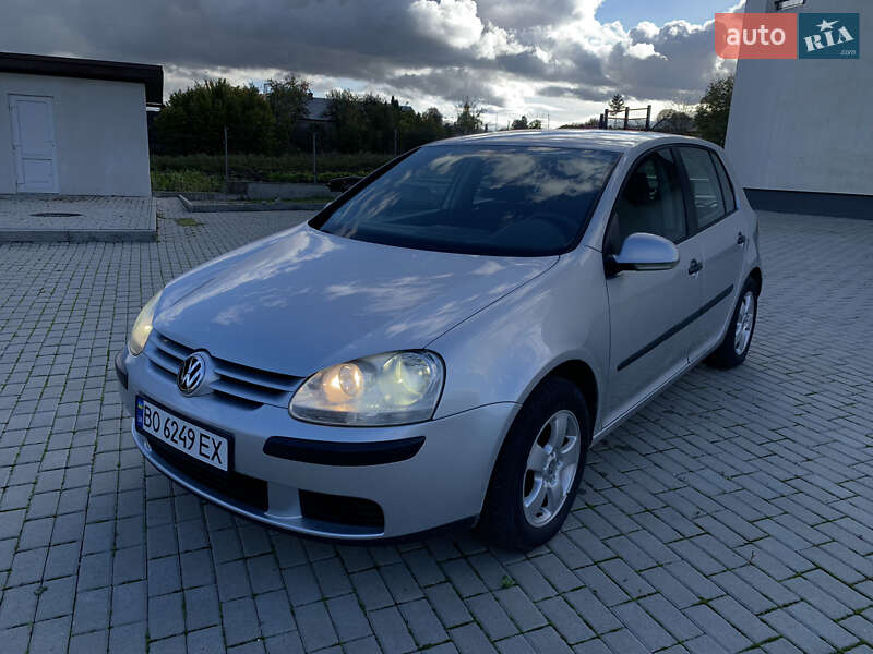 Volkswagen Golf 2005