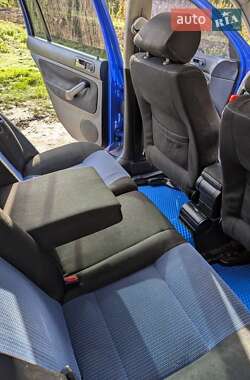 Універсал Volkswagen Golf 1999 в 