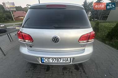 Хэтчбек Volkswagen Golf 2010 в 