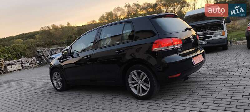 Хетчбек Volkswagen Golf 2009 в Мукачевому