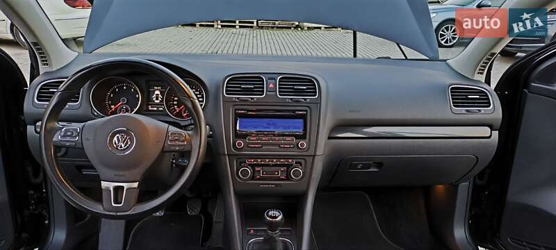 Хетчбек Volkswagen Golf 2009 в Мукачевому