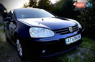 Хетчбек Volkswagen Golf 2006 в Івано-Франківську