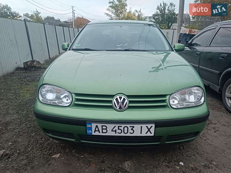 Volkswagen Golf 1998