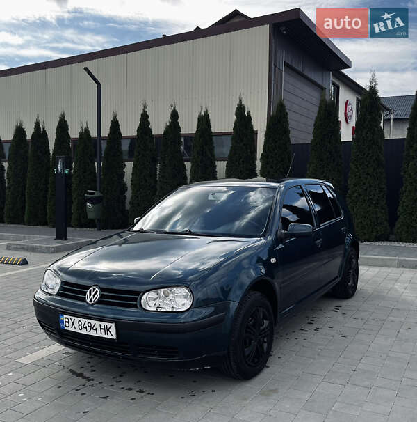Хетчбек Volkswagen Golf 2003 в Кам'янець-Подільському фото 2 Хетчбек Volkswagen Golf 2003 в Кам'янець-Подільському