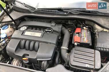 Універсал Volkswagen Golf 2008 в Луцьку