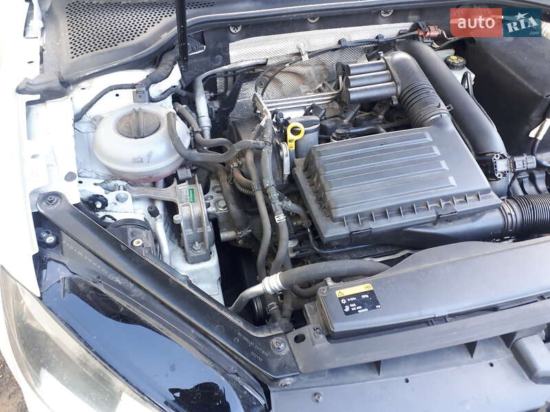 Хэтчбек Volkswagen Golf 2013 в Кривом Озере