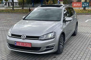 Универсал Volkswagen Golf 2014 в Ивано-Франковске