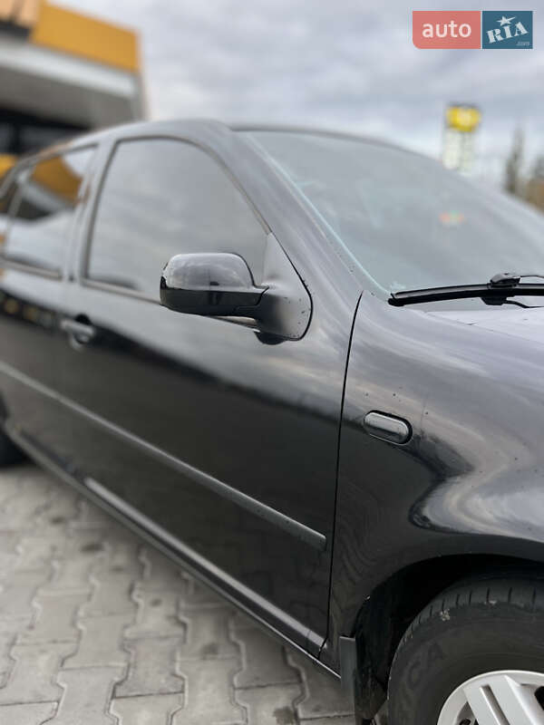 Хетчбек Volkswagen Golf 2001 в Полтаві фото 6 Хетчбек Volkswagen Golf 2001 в Полтаві