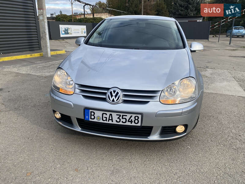 Хэтчбек Volkswagen Golf 2006 в Ивано-Франковске