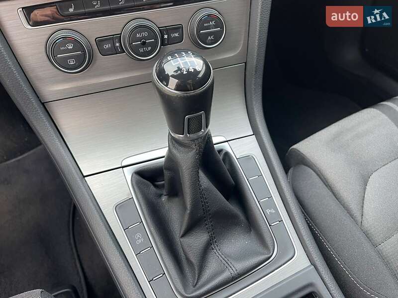 Універсал Volkswagen Golf 2014 в Ужгороді фото 19 Універсал Volkswagen Golf 2014 в Ужгороді