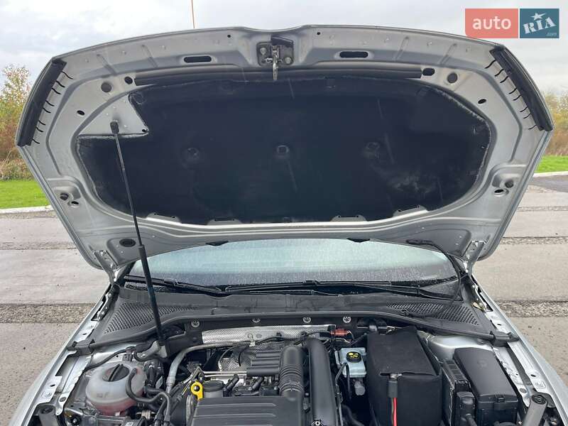 Універсал Volkswagen Golf 2014 в Ужгороді фото 32 Універсал Volkswagen Golf 2014 в Ужгороді