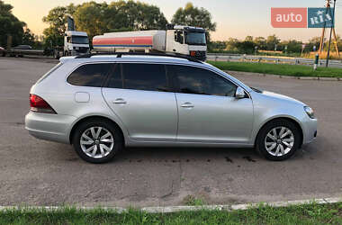 Универсал Volkswagen Golf 2011 в Стрые