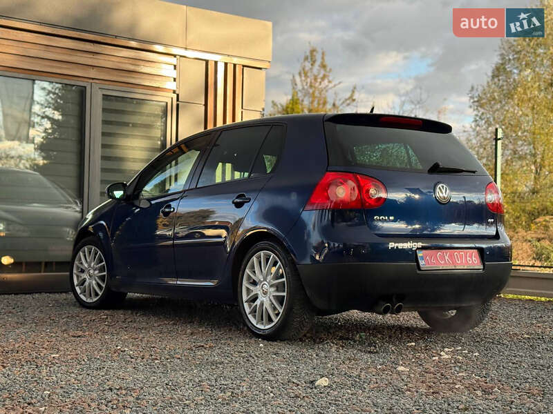 Хэтчбек Volkswagen Golf 2008 в Дрогобыче