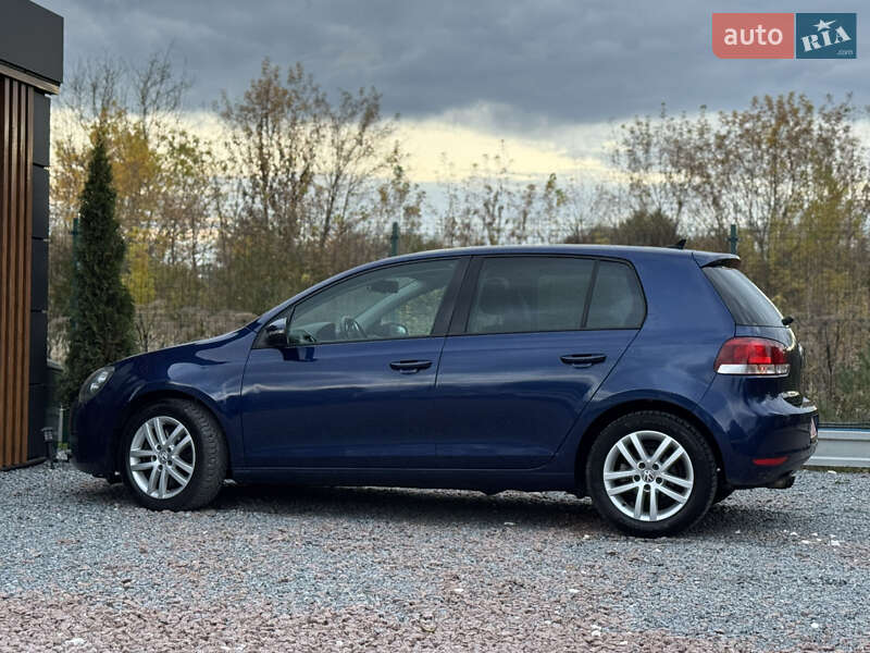 Хетчбек Volkswagen Golf 2010 в Дрогобичі
