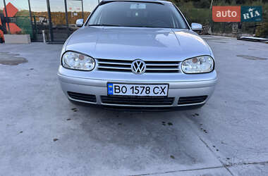Хэтчбек Volkswagen Golf 2003 в  фото 15 Хэтчбек Volkswagen Golf 2003 в