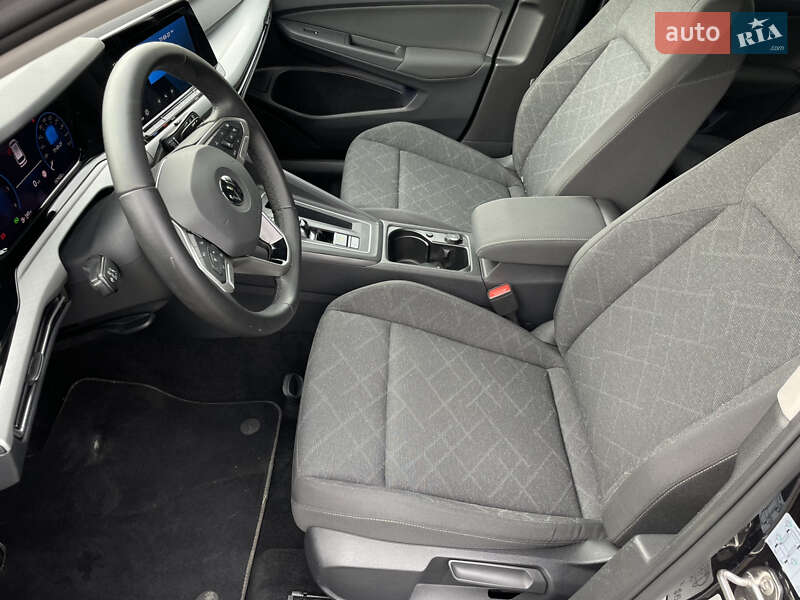 Универсал Volkswagen Golf 2022 в Луцке