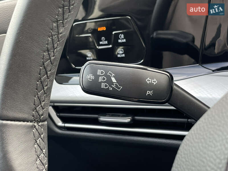 Универсал Volkswagen Golf 2022 в Луцке