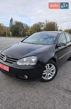 Хетчбек Volkswagen Golf 2008 в Запоріжжі