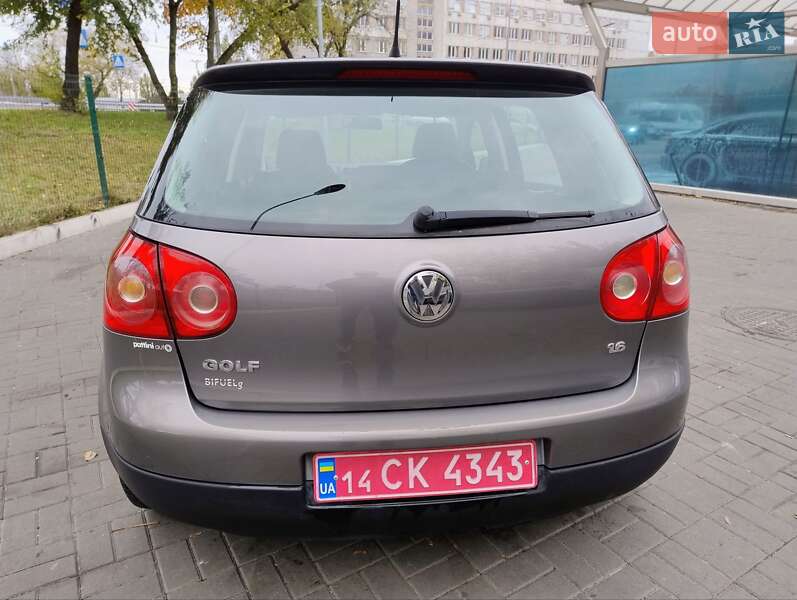 Хэтчбек Volkswagen Golf 2006 в Киеве фото 5 Хэтчбек Volkswagen Golf 2006 в Киеве