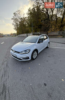 Хэтчбек Volkswagen Golf 2020 в Виннице