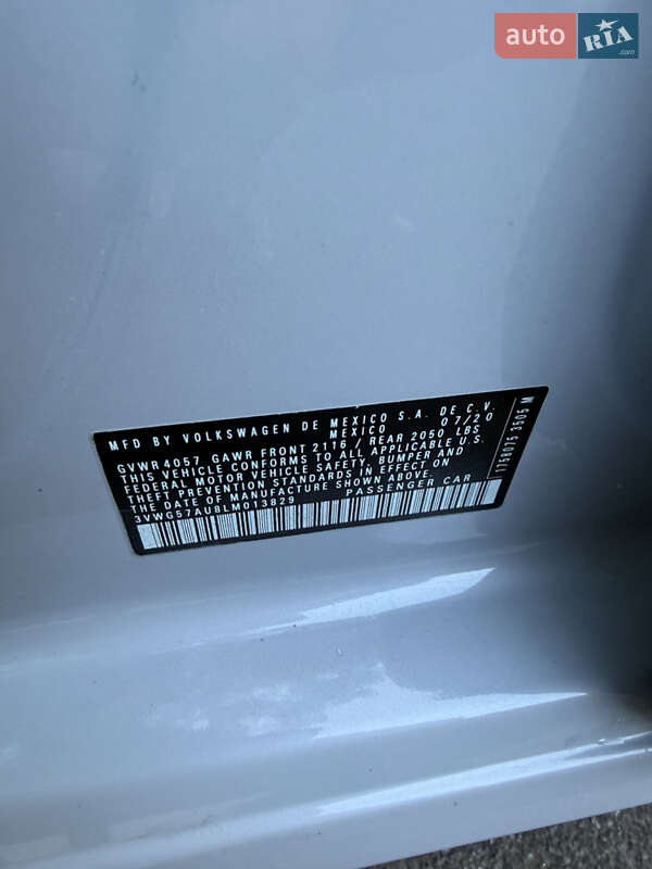 Хэтчбек Volkswagen Golf 2020 в Виннице