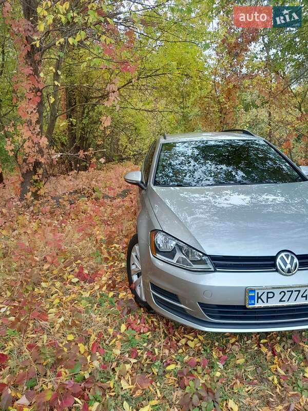Універсал Volkswagen Golf 2015 в Запоріжжі фото 3 Універсал Volkswagen Golf 2015 в Запоріжжі