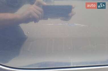 Хэтчбек Volkswagen Golf 2005 в 